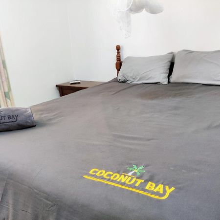 Coconut Bay Apartments Flic-en-Flacq Dış mekan fotoğraf